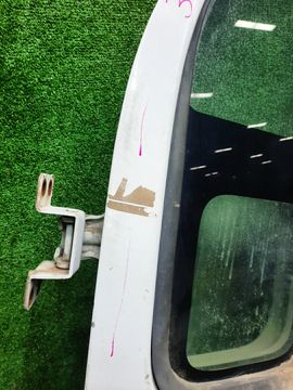 ДВЕРЬ НА NISSAN ATLAS F23