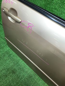 ДВЕРЬ НА TOYOTA COROLLA RUNX NZE121