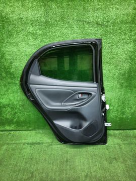 ДВЕРЬ НА TOYOTA YARIS MXPH10