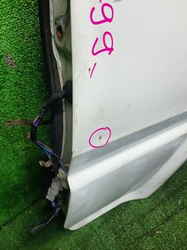 ДВЕРЬ НА TOYOTA LITE ACE KM70