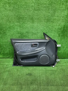 ДВЕРЬ НА TOYOTA CARINA ED ST202