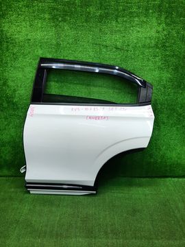 ДВЕРЬ НА HONDA VEZEL RV5