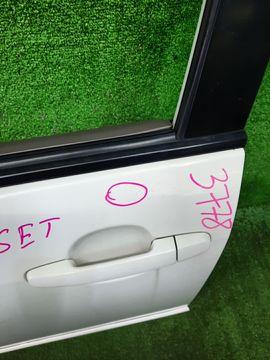 ДВЕРЬ НА TOYOTA COROLLA NZE121