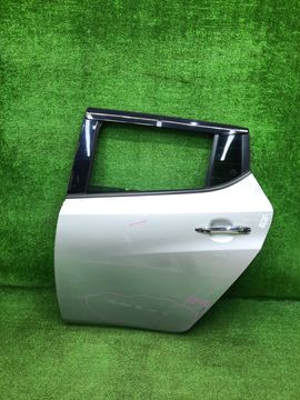 ДВЕРЬ НА NISSAN LEAF ZE1