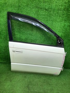 ДВЕРЬ НА TOYOTA IPSUM SXM10G