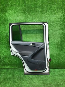 ДВЕРЬ НА VOLKSWAGEN TIGUAN 5N1