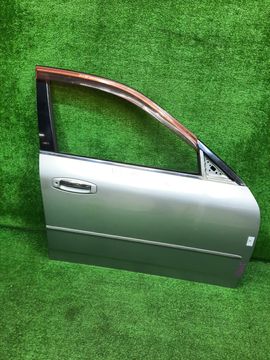 ДВЕРЬ НА NISSAN SKYLINE V35