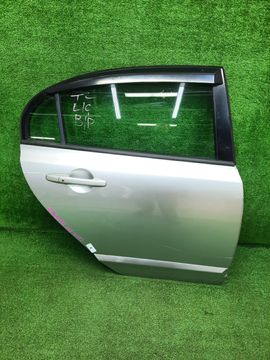 ДВЕРЬ НА HONDA CIVIC FD1