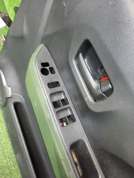 ДВЕРЬ НА SUZUKI HUSTLER MR41S