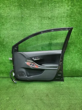 ДВЕРЬ НА TOYOTA ALLION ZRT261