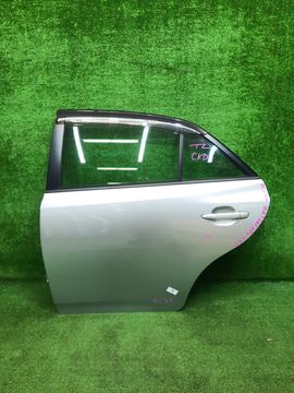 ДВЕРЬ НА TOYOTA ALLION ZRT261