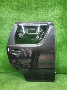 ДВЕРЬ НА SUZUKI WAGON R MH55S