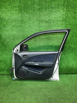 ДВЕРЬ НА MITSUBISHI AIRTREK CU2W