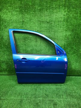 ДВЕРЬ НА MAZDA DEMIO DY3W
