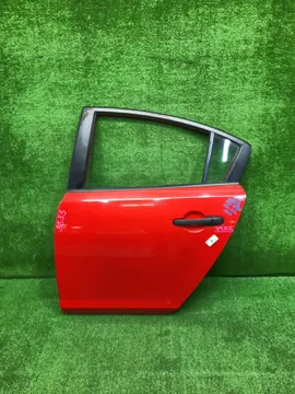 ДВЕРЬ НА MAZDA AXELA BK3P