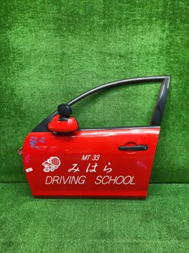 ДВЕРЬ НА MAZDA AXELA BK3P