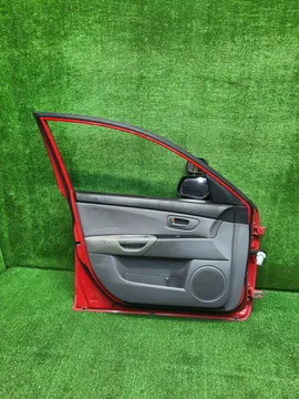 ДВЕРЬ НА MAZDA AXELA BK3P