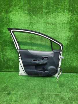 ДВЕРЬ НА TOYOTA VITZ KSP130