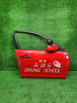 ДВЕРЬ НА MAZDA AXELA BK3P