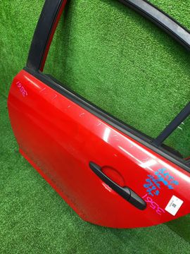 ДВЕРЬ НА MAZDA AXELA BK3P
