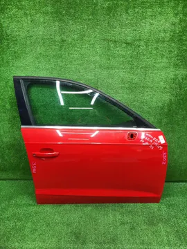 ДВЕРЬ НА AUDI A3 8V1