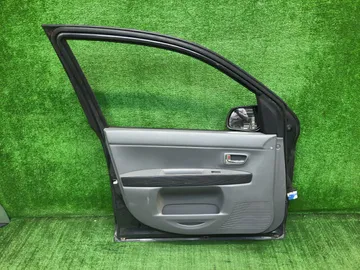 ДВЕРЬ НА MAZDA DEMIO DY5W