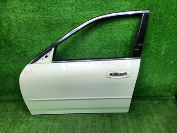 ДВЕРЬ НА NISSAN SKYLINE V35