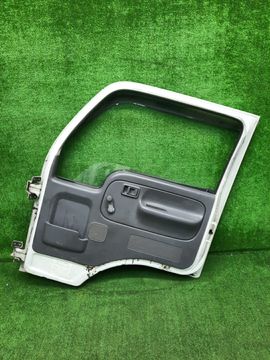 ДВЕРЬ НА NISSAN ATLAS F23