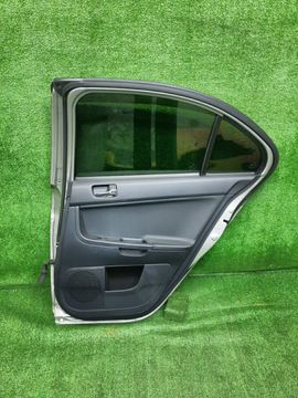 ДВЕРЬ НА MITSUBISHI GALANT FORTIS CY6A