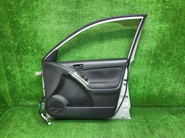 ДВЕРЬ НА TOYOTA VOLTZ ZZE136