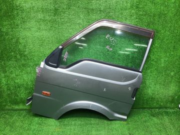 ДВЕРЬ НА MAZDA BONGO SK82M