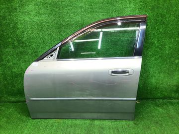 ДВЕРЬ НА NISSAN SKYLINE V35