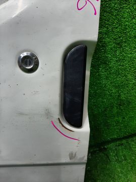 ДВЕРЬ НА MAZDA BONGO SK82T