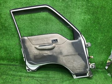 ДВЕРЬ НА MAZDA BONGO SK82T