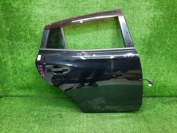 ДВЕРЬ НА SUBARU IMPREZA GT6