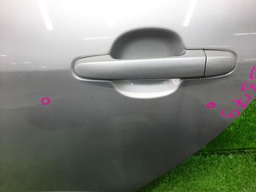 ДВЕРЬ НА TOYOTA COROLLA FIELDER NZE121G