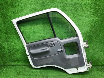 ДВЕРЬ НА NISSAN ATLAS F23