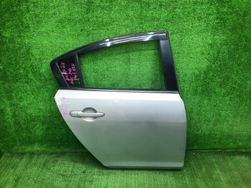 ДВЕРЬ НА MAZDA AXELA BK5P