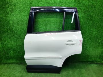 ДВЕРЬ НА VOLKSWAGEN TIGUAN 5N1
