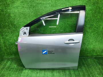 ДВЕРЬ НА TOYOTA YARIS MXPH10