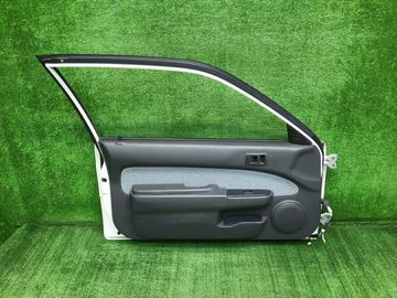 ДВЕРЬ НА TOYOTA COROLLA II EL51