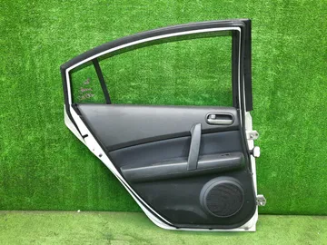 ДВЕРЬ НА MAZDA ATENZA GH5AP