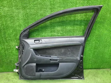 ДВЕРЬ НА MITSUBISHI GALANT FORTIS CY4A