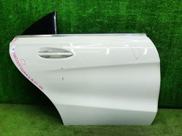 ДВЕРЬ НА MERCEDES-BENZ CLA180 C117