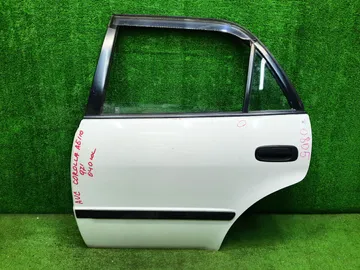 ДВЕРЬ НА TOYOTA COROLLA AE110