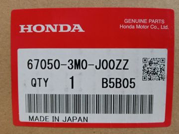 ДВЕРЬ НА HONDA VEZEL RV6