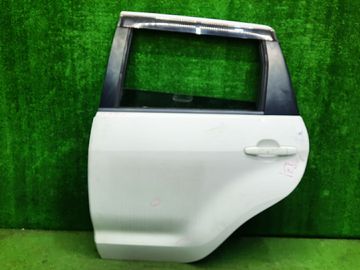 ДВЕРЬ НА TOYOTA IST NCP60