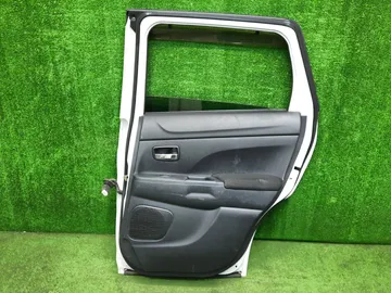 ДВЕРЬ НА MITSUBISHI RVR GA3W