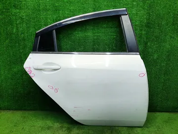 ДВЕРЬ НА MAZDA ATENZA GH5FP