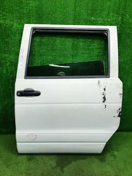 ДВЕРЬ НА TOYOTA NOAH KR42